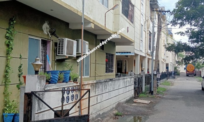  BHK Flat for Sale in Sithalapakkam